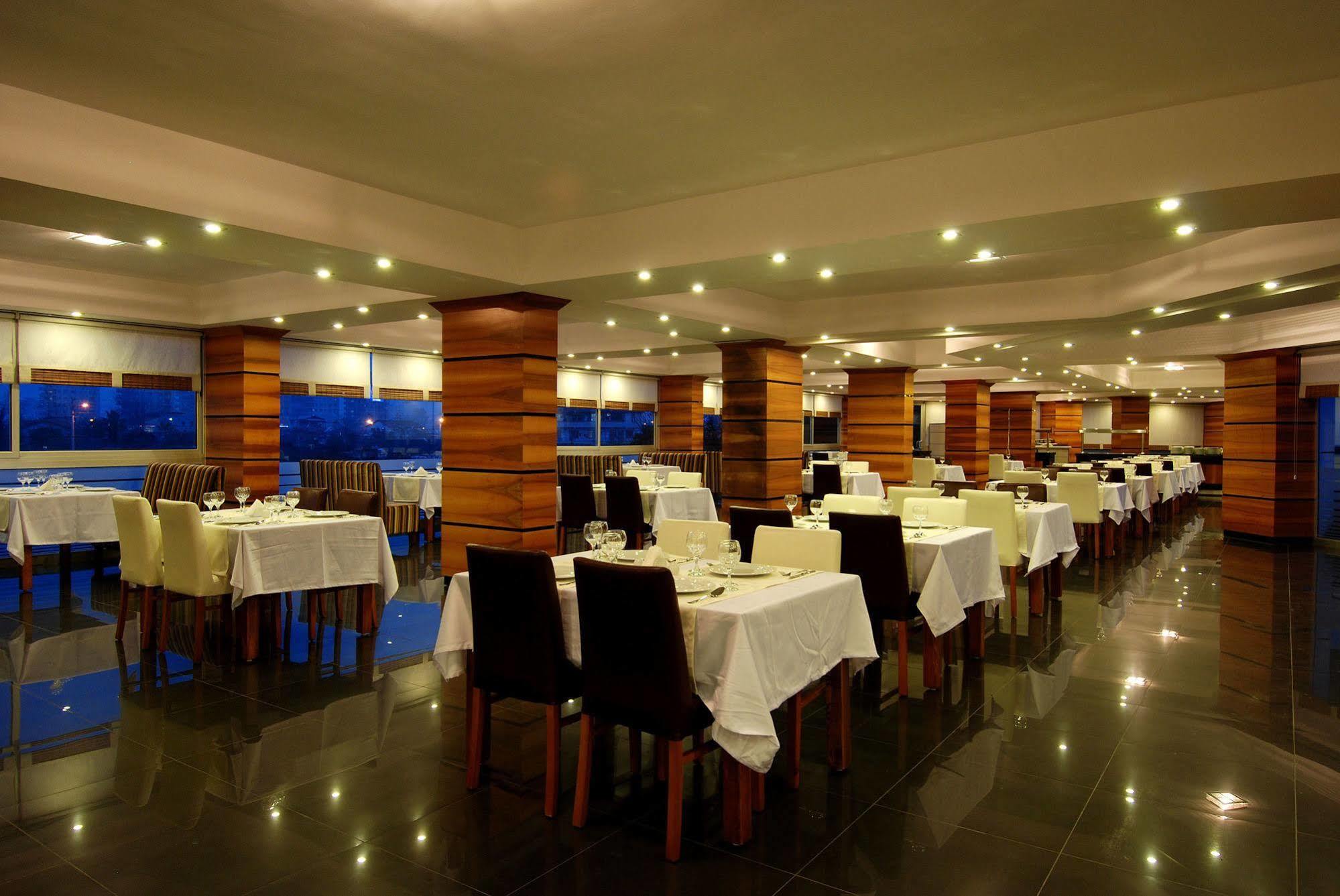 Han Hotel Antalya Exterior foto